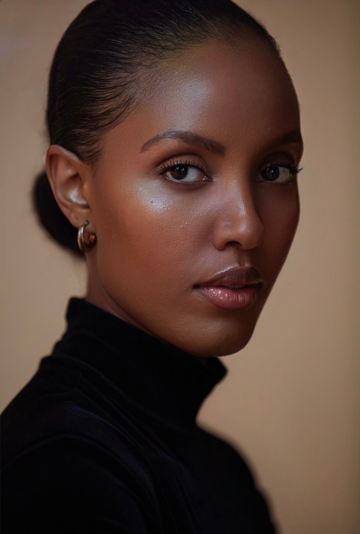 Zainab Rind Zainab | Women - Mainboard | Lind Models